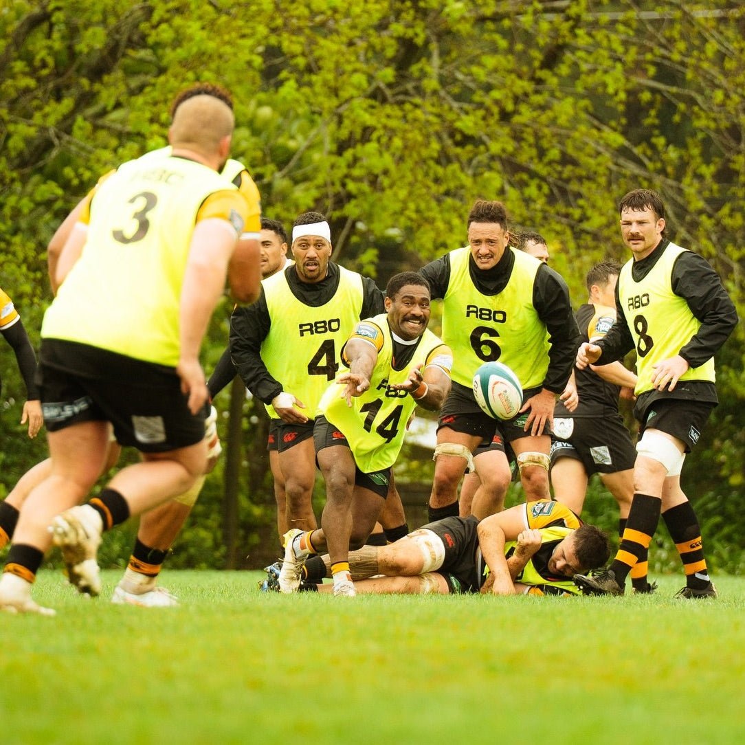 1 - 15 Numbered Training Bib Sets - SmallRed