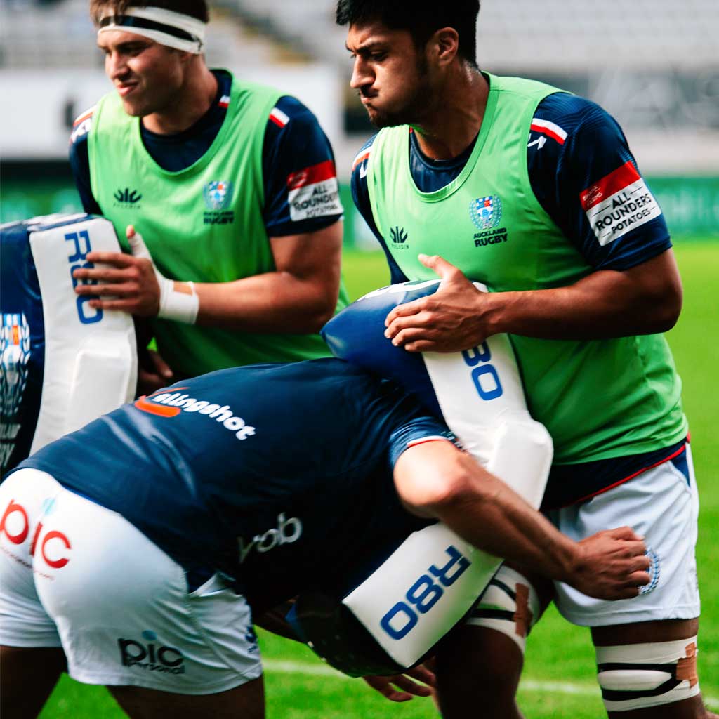 R80 Pro Curved Hit Shield -