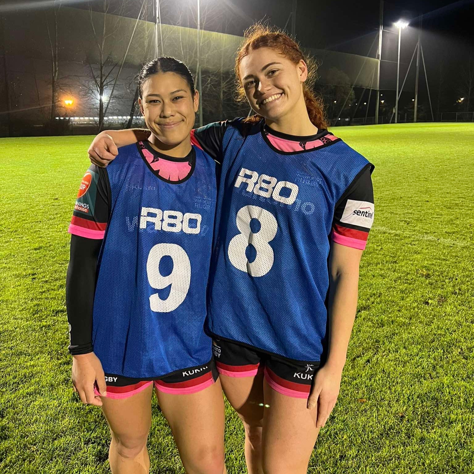 1 - 15 Numbered Training Bib Sets - SmallRed