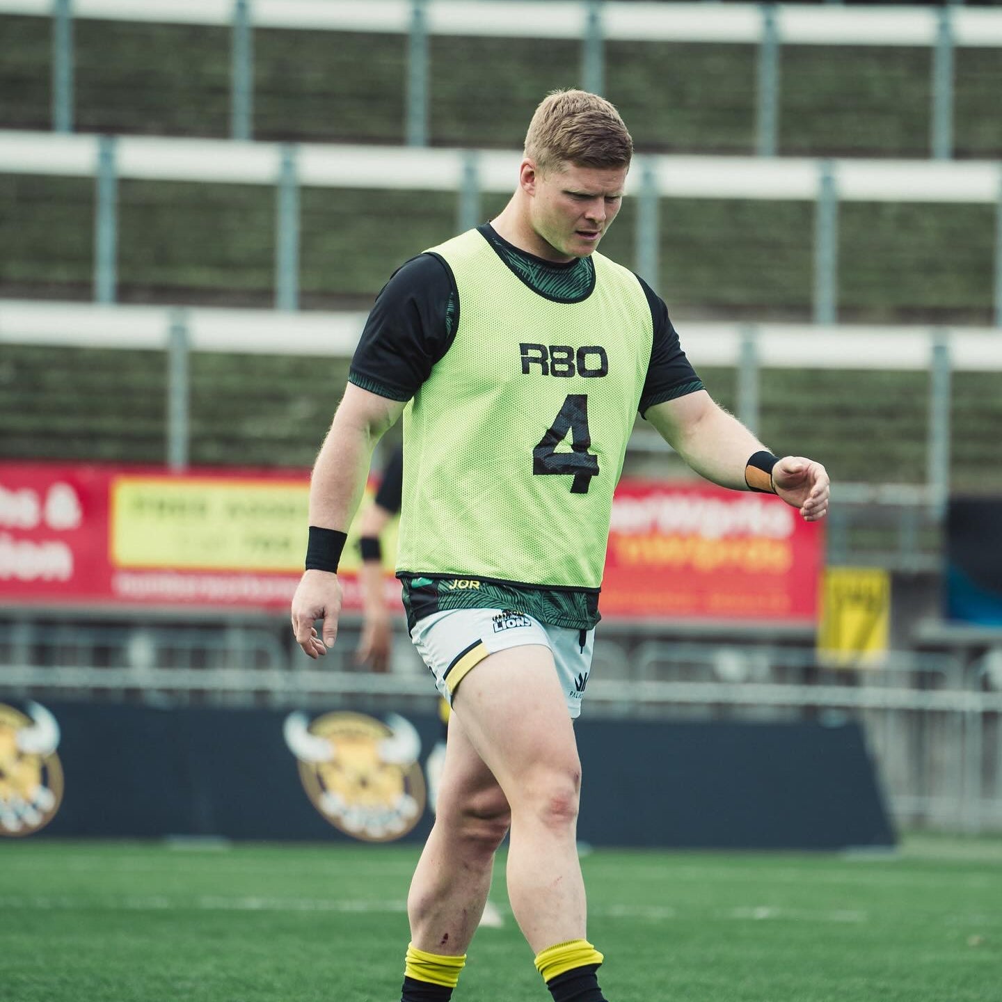 1 - 23 Numbered Pro Reversible Training Bib Set - Small