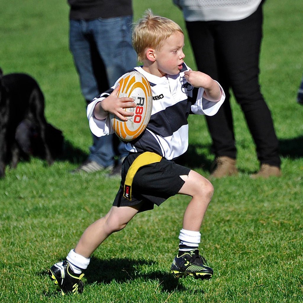 R80 Junior Rippa Rugby Game Sets - 10 Player Teams - Green & Red