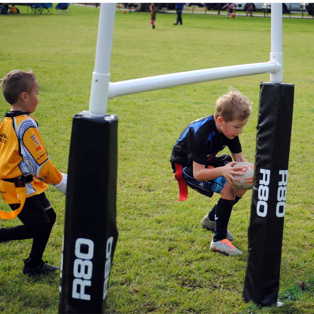 R80 Junior Rippa Team Sets with Posts & Corner Poles - Blue / GreenJunior 115cm suits 4 to 10 year oldsJunior - 4 to 8 years