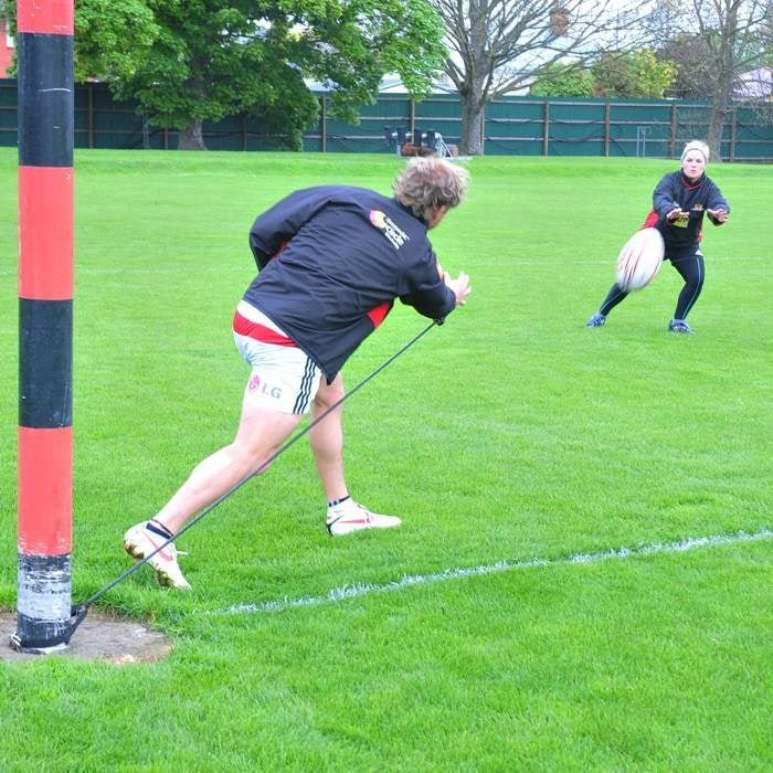 R80 Rugby Power Pass Trainer - 