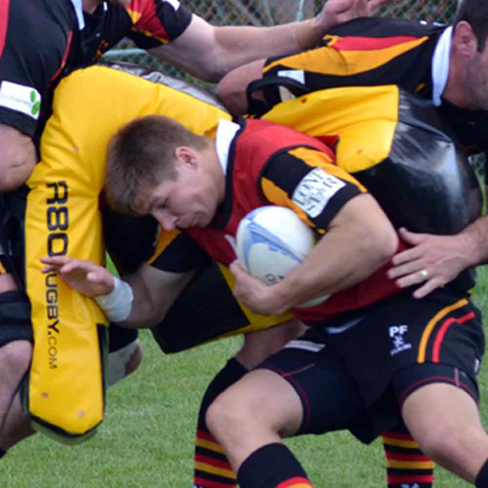 R80 Force Hook Rugby Contact Shield - 