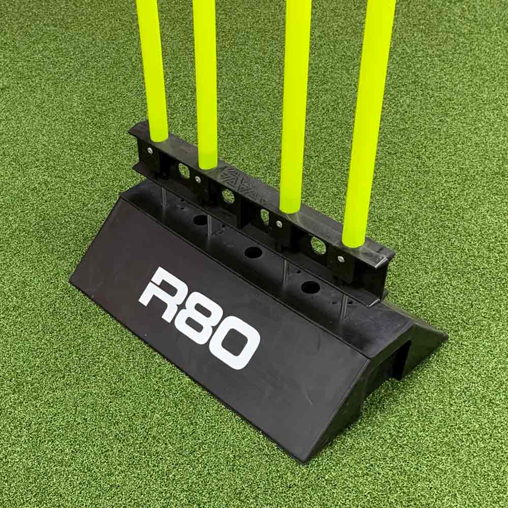 R80 Pro Defender Man &amp; Base Set - 