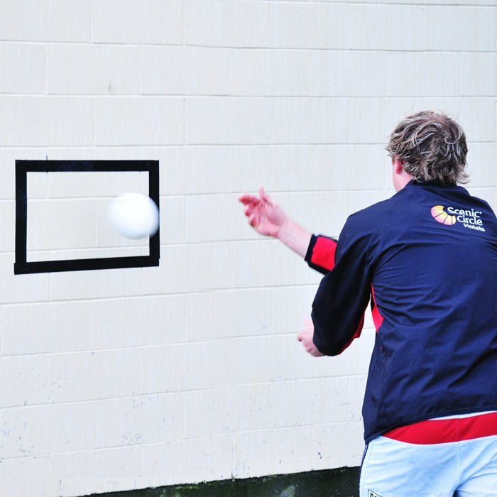 R80 Rugby Pass Catch Throw Skill Set - Junior Set age 12 and under